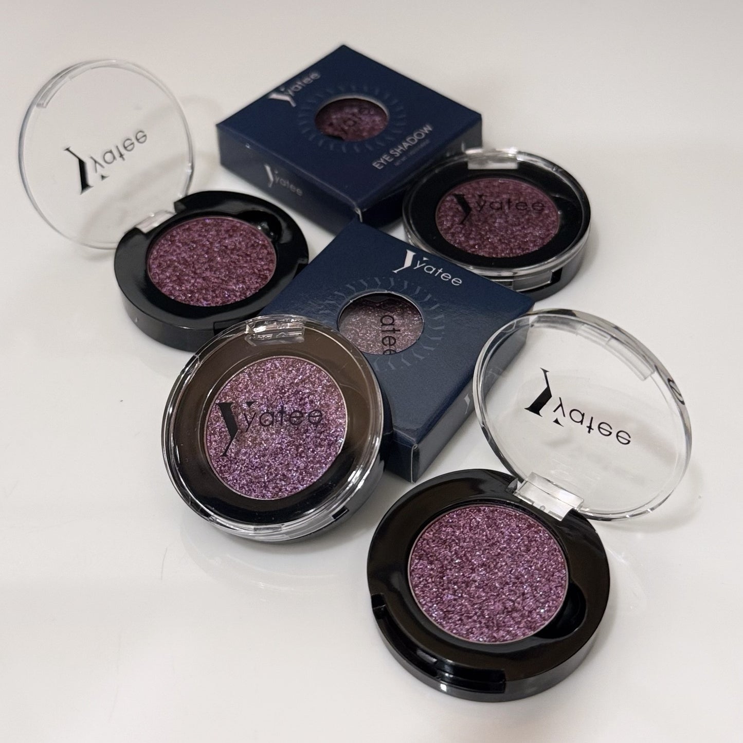 Let it pop- metallic pressed foil eyeshadow - Bloody Mary (1.2g)