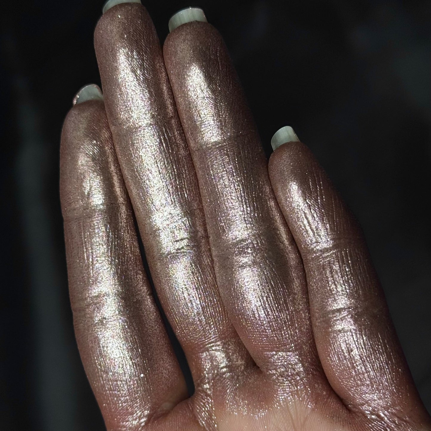 Let it pop- metallic pressed foil eyeshadow - Wonderland (1.2g)