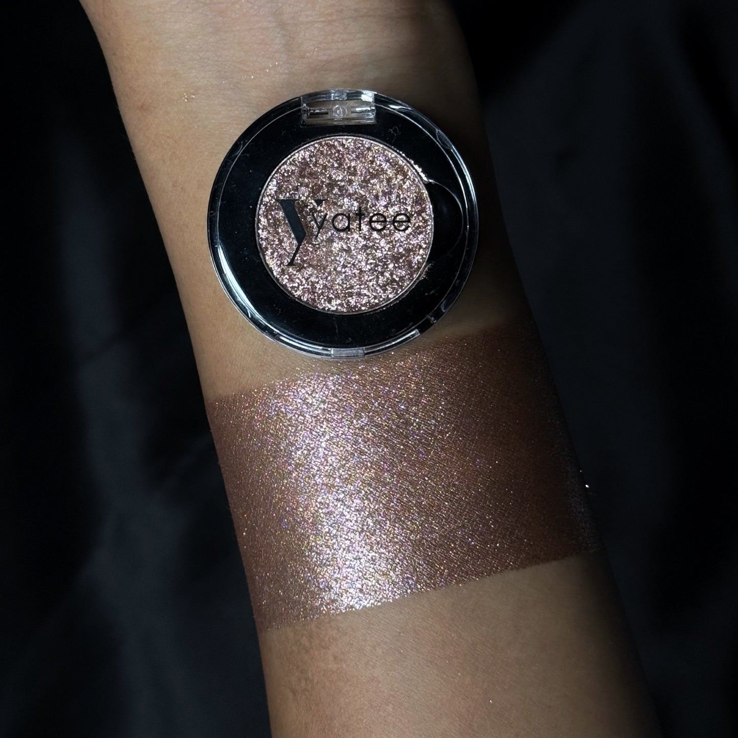 Let it pop- metallic pressed foil eyeshadow - Copper Rose (1.2g)