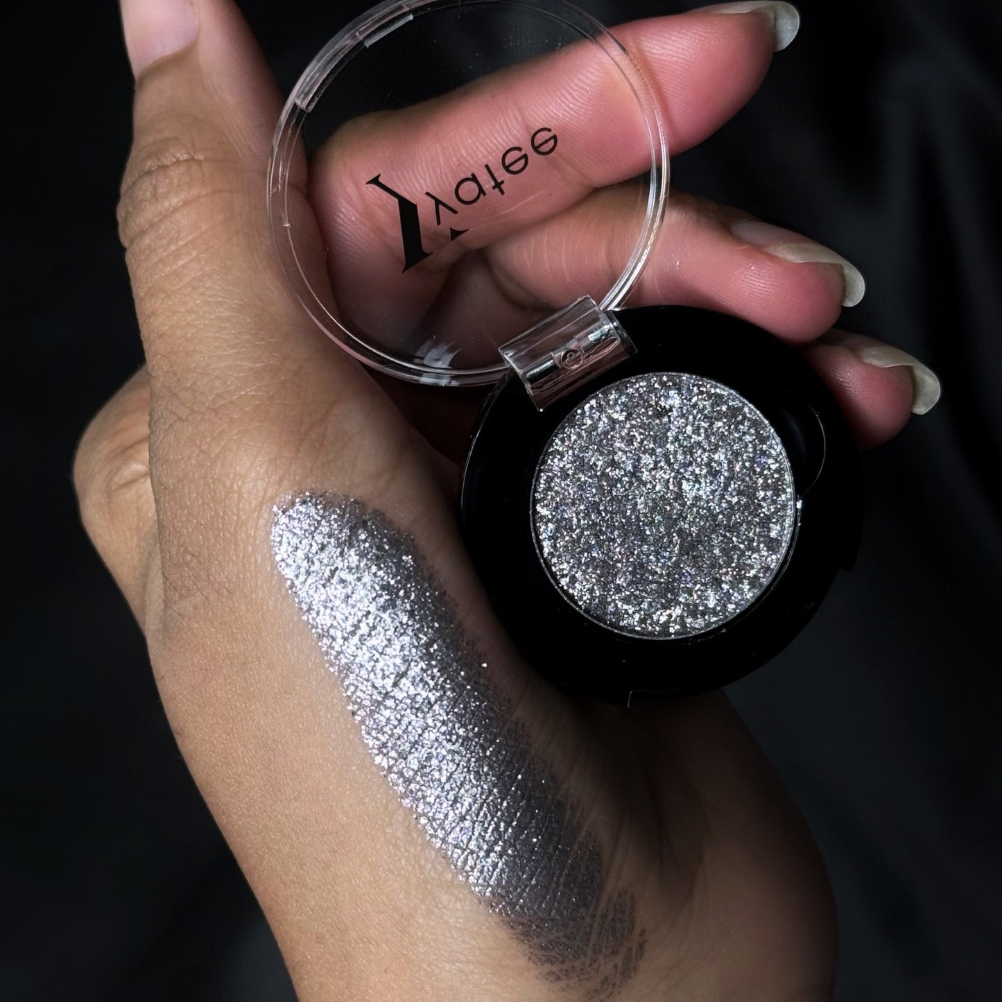 Let it pop- metallic pressed foil eyeshadow - Stargazer (1.2g)