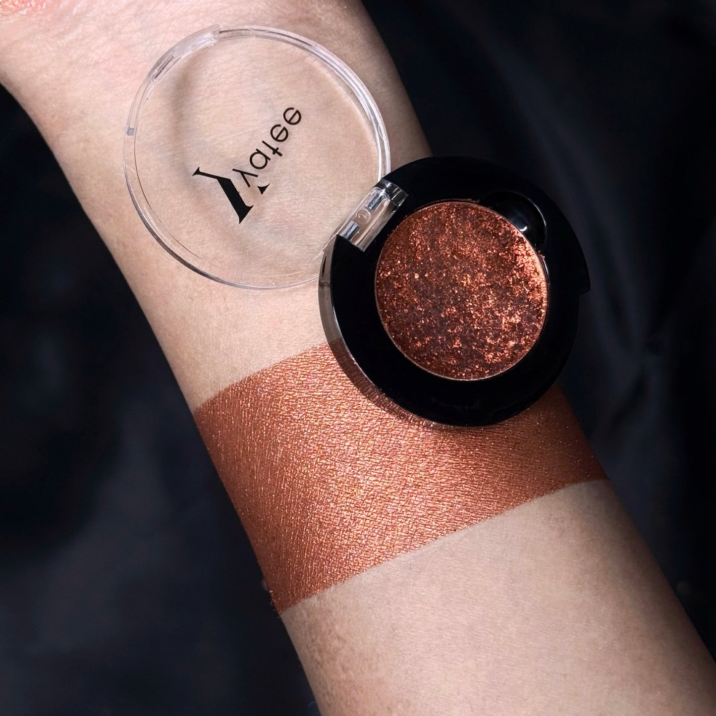 Let it pop- metallic pressed foil eyeshadow - Summer Sorbet (1.2g)